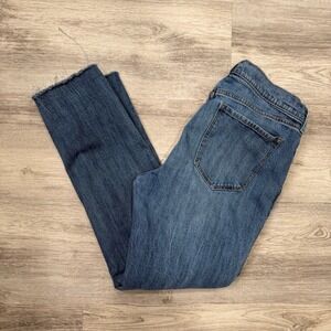 Old Navy Boyfriend Mid-Rise Distressed Jeans Women's‎ Size 12 Ripped Frayed Hem